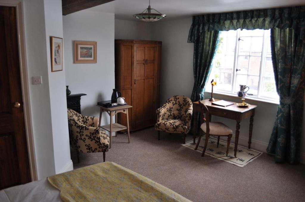 Old Ivy House Bed & Breakfast Nuneaton Phòng bức ảnh
